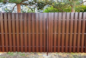 /zabory-iz-metallicheskogo-shtaketnika/shahmatka/