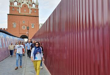 Красные заборы (RAL 3005)