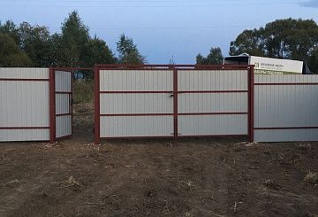 Комплекты входных групп (ворота+калитка)